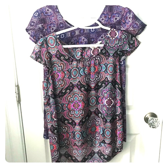 Pair of Patterned Blouses - Picture 1 of 7